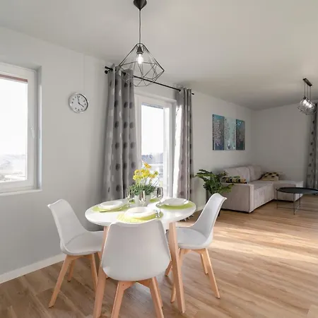 Skandynawski Z Balkonem - Dream * Ustroń